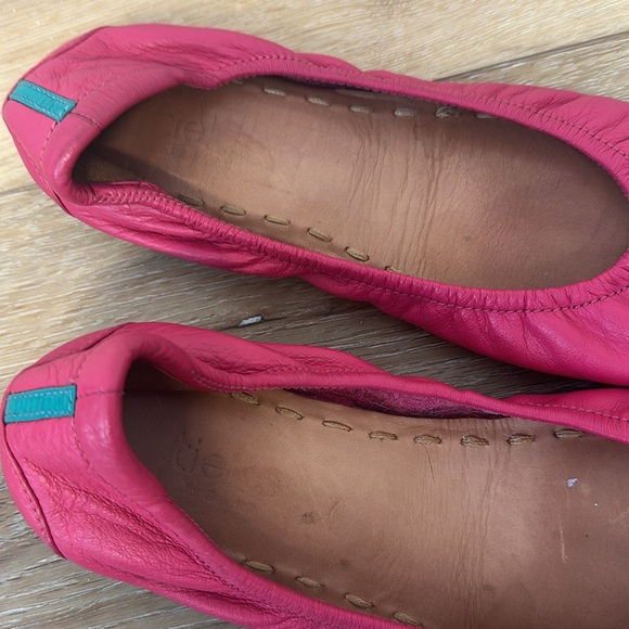 TIEKS- Fuschia Ballet Flats - Size 7 - Picture 9 of 12